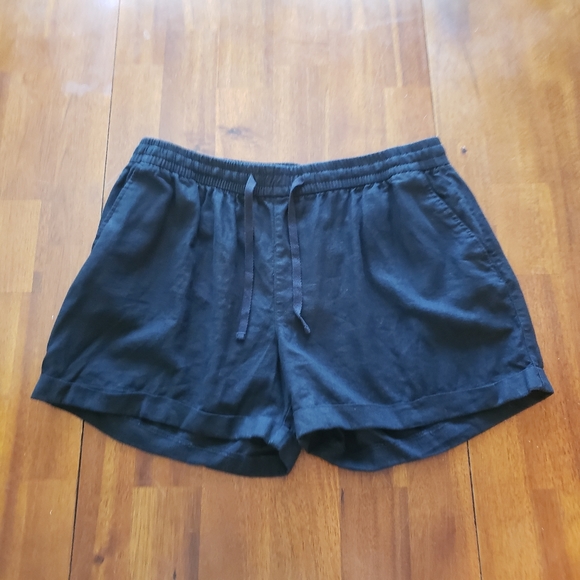 Old Navy Pants - Old Navy Black Shorts